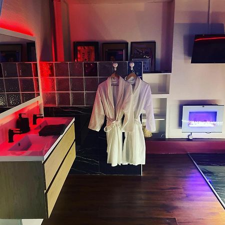 Jacuzzi 9Em Apartment Paris Ngoại thất bức ảnh