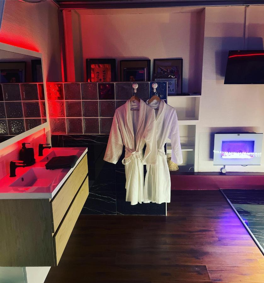 Jacuzzi 9Em Apartment Paris Ngoại thất bức ảnh